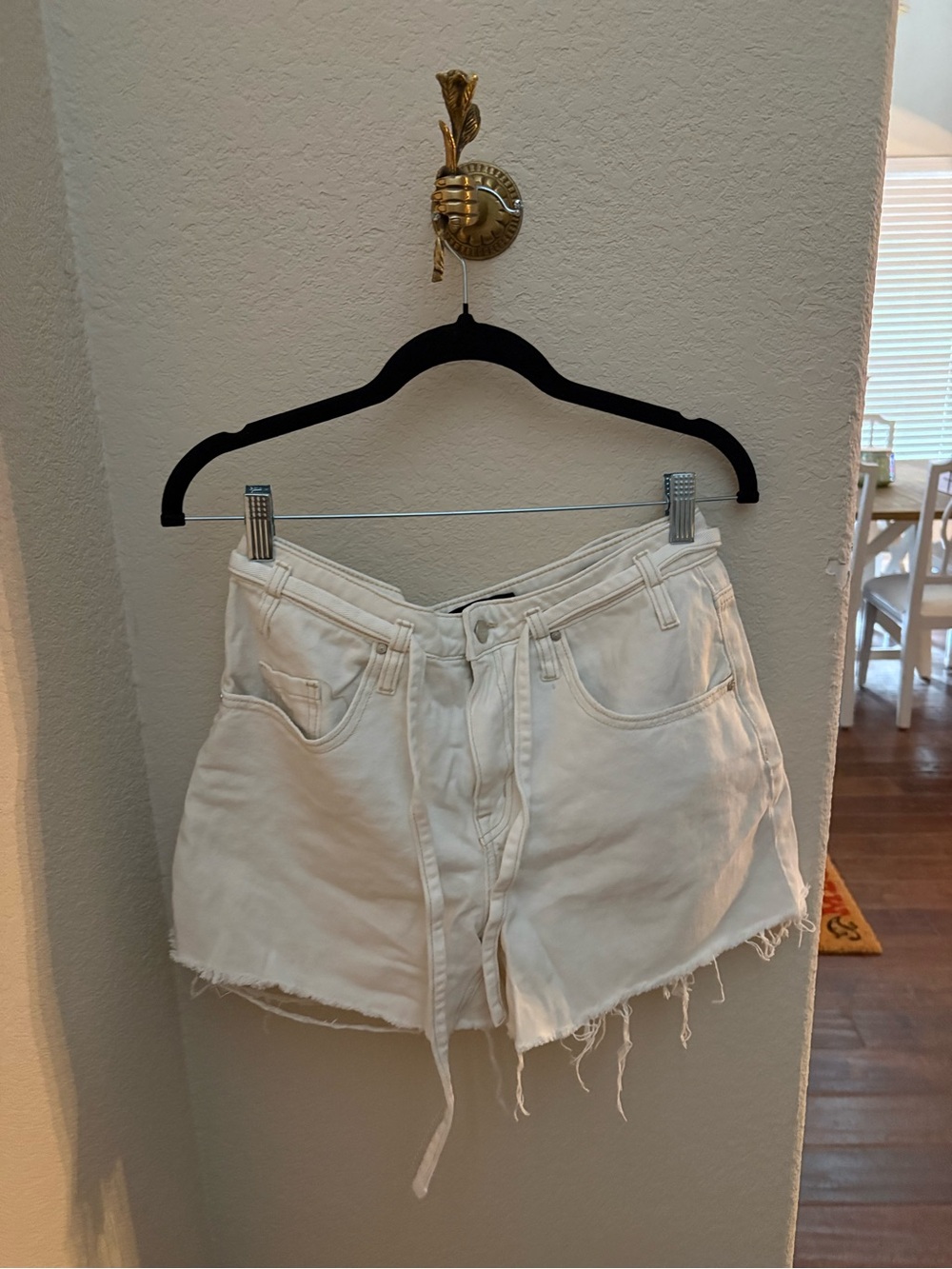 Sanctuary x Anthropologie The Ace Belted Low Slung Shorts - Picture 1 of 7